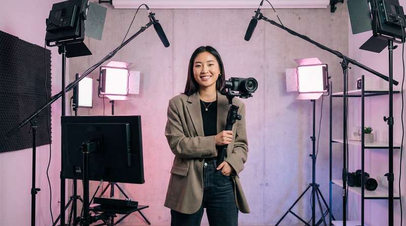 海角社区影视传媒团队